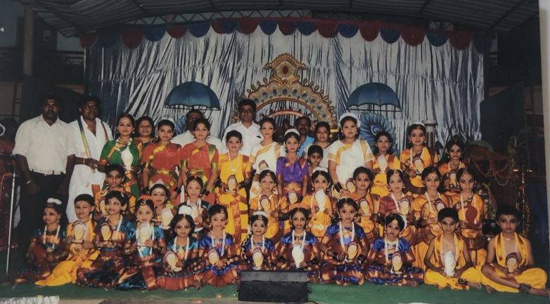 /media/vmgs/1NGO-00679-Vijaya nagara mattu graminaabrivriddi samsthe (R)-Cultural activities.JPG